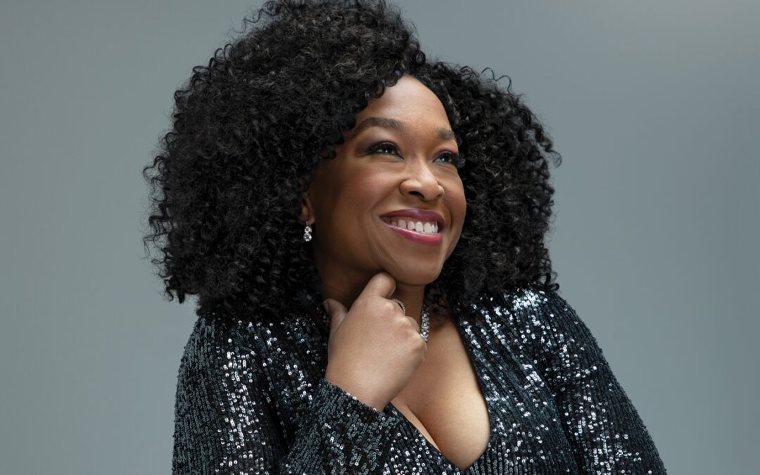 Shonda Rhimes on Creating Hit TV at Netflix, ‘Inventing Anna’ and Whether Regé-Jean Page Will Ever Return to ‘Bridgerton’
